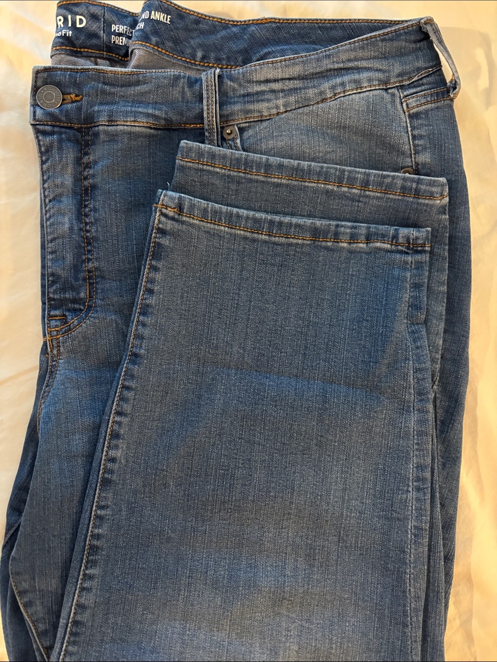 torrid Perfect Boyfriend Ankle Stretch- Faded Indigo Wash Size 24 Extra Short
